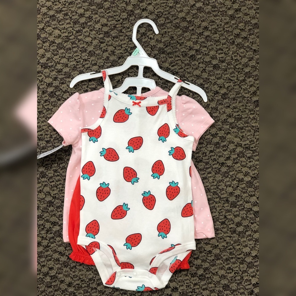 Carters - Picture 4 of 4